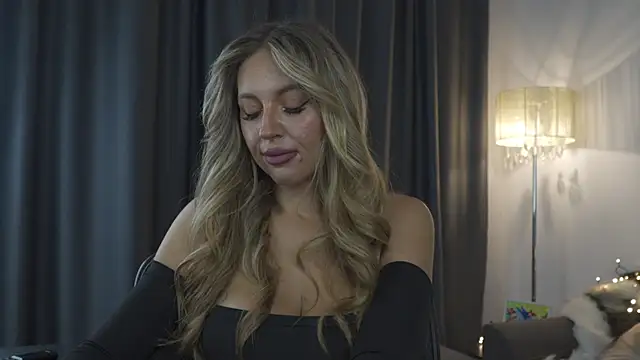 JoanneGG online show from November 15, 2025, 1:53 am