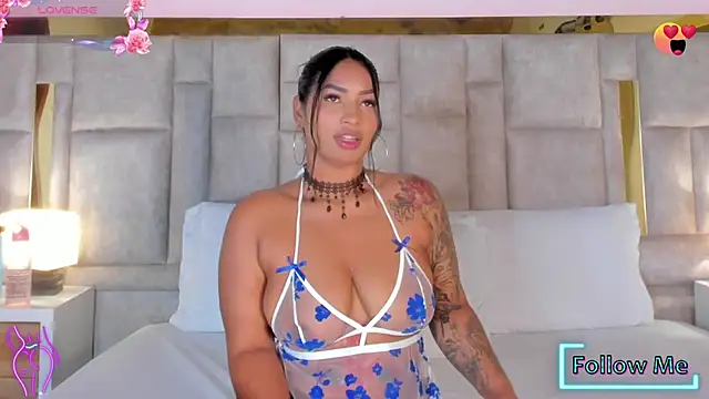 Snapshot of Miss_Abigail_ chatting on March 19, 2025, 12:45 pm Miss Abigail online show from March 19, 2025, 12:45 pm