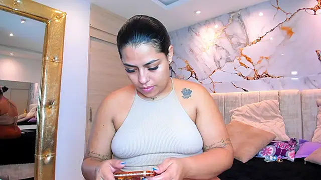 kiana cream online show from February 16, 2026, 11:42 am