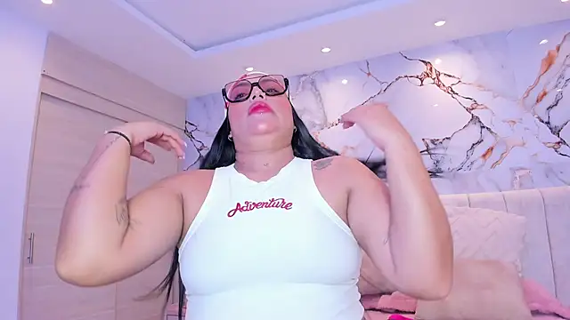 kiana cream online show from January 8, 2026, 4:29 am