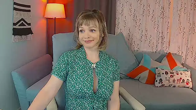 NandiSmile online show from April 22, 2026, 10:55 am