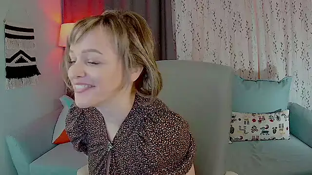 NandiSmile online show from March 11, 2026, 7:02 am