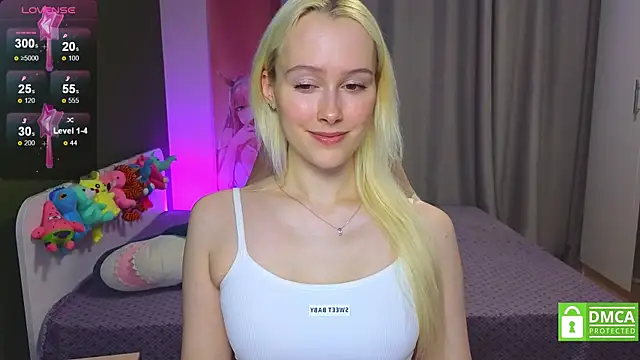 CaseyLabow online show from November 26, 2025, 4:01 am