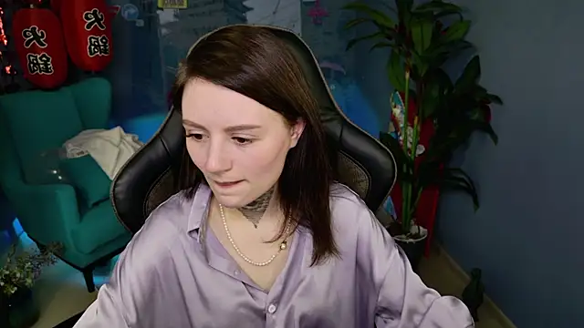 VeliraBraitberg online show from February 27, 2026, 1:11 pm