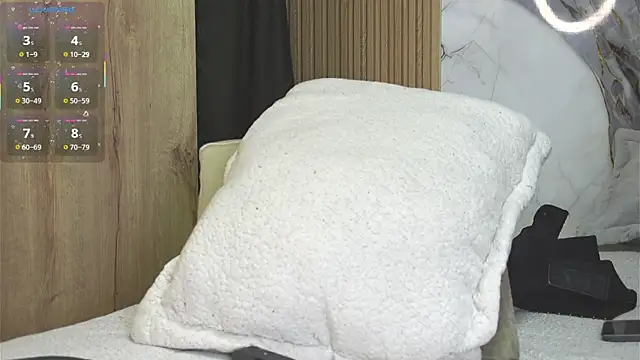 Snapshot of Jess_Goddess chatting on November 9, 2025, 8:35 pm Jess Goddess online show from November 9, 2025, 8:35 pm