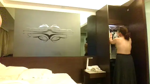 cokezero1668 online show from February 17, 2025, 5:12 pm