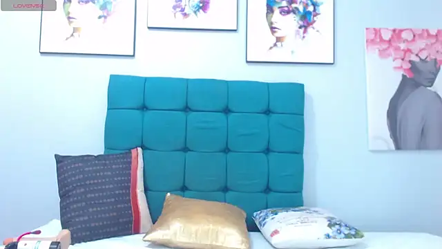 Snapshot of SofiaSexy_ chatting on February 11, 2025, 9:46 pm SofiaSexy  online show from February 11, 2025, 9:46 pm