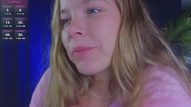 Snapshot of milly_shy chatting on October 6, 2025, 7:09 am milly shy online show from October 6, 2025, 7:09 am