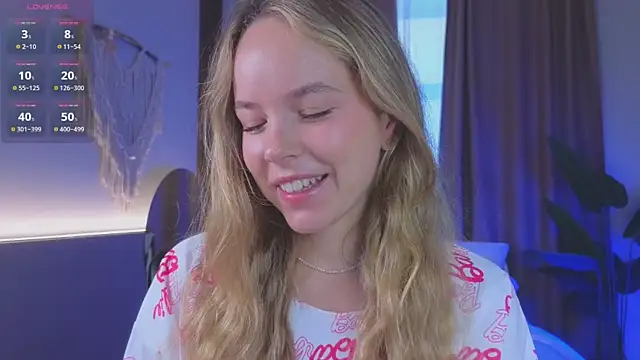 Snapshot of milly_shy chatting on September 30, 2025, 7:03 am milly shy online show from September 30, 2025, 7:03 am