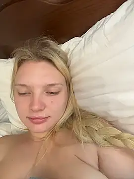 AmmyHot online show from June 20, 2026, 5:12 am