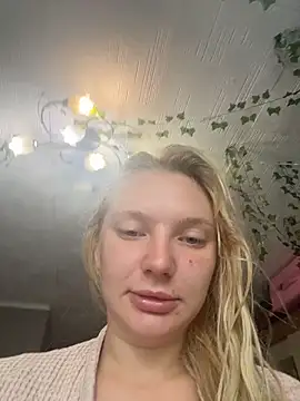 AmmyHot online show from June 21, 2026, 3:56 am