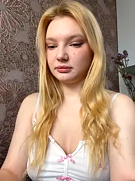 Snapshot of AmmyHot chatting on November 6, 2025, 5:00 am AmmyHot online show from November 6, 2025, 5:00 am