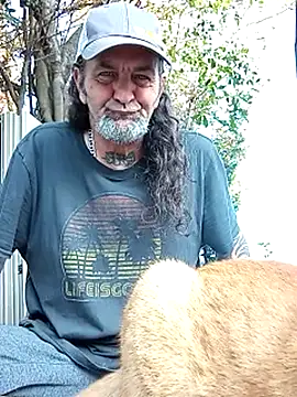 Snapshot of Hotbodyscottie chatting on March 2, 2025, 12:36 pm Hotbodyscottie online show from March 2, 2025, 12:36 pm