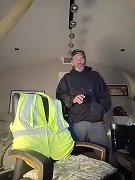 Snapshot of Hotbodyscottie chatting on November 12, 2025, 8:51 am Hotbodyscottie online show from November 12, 2025, 8:51 am