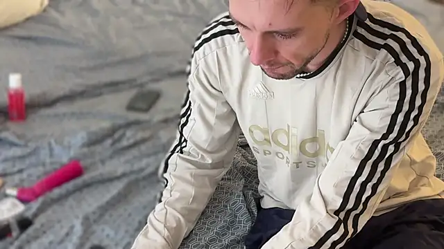 Snapshot of CupidZass chatting on November 8, 2025, 6:44 pm CupidZass online show from November 8, 2025, 6:44 pm