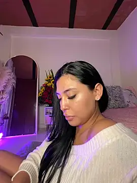 Snapshot of Sol_Miller chatting on March 15, 2025, 12:25 am Sol Miller online show from March 15, 2025, 12:25 am