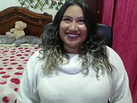 EmilyLove1014 online show from January 10, 2025, 1:42 am