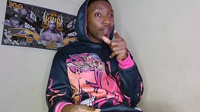 king  Black online show from October 3, 2025, 9:33 am