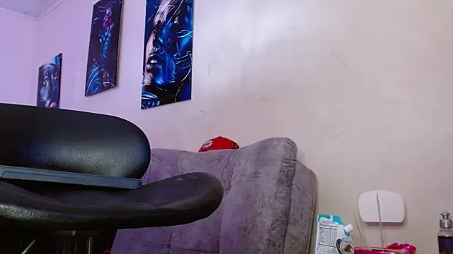 king  Black online show from March 21, 2025, 6:29 pm