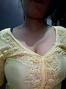 Snapshot of Kavita_ji chatting on June 27, 2026, 4:51 am Kavita ji online show from June 27, 2026, 4:51 am