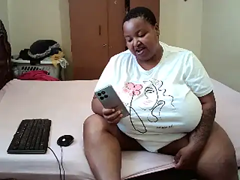 HOTBIGMELONSxx online show from March 7, 2025, 10:02 am