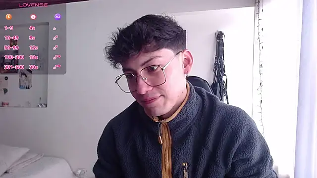 Amahd696 online show from January 12, 2026, 7:31 pm