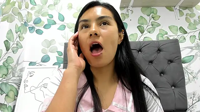 Snapshot of atilanadiaz7 chatting on December 15, 2025, 4:02 pm atilanadiaz7 online show from December 15, 2025, 4:02 pm