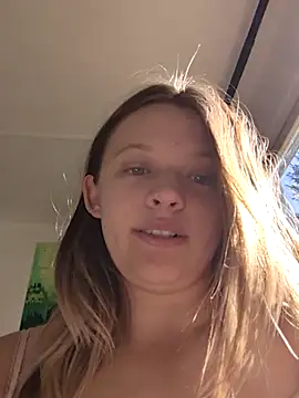 curvycakecutie online show from March 26, 2026, 5:00 pm