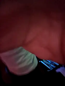 Snapshot of Twin2222 chatting on October 7, 2025, 10:38 am Twin2222 online show from October 7, 2025, 10:38 am