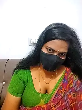 melina214 online show from February 1, 2026, 5:06 am