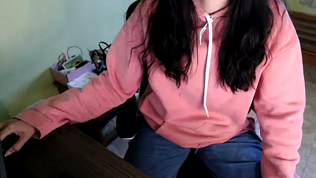 samantha s69 online show from March 13, 2026, 12:21 pm