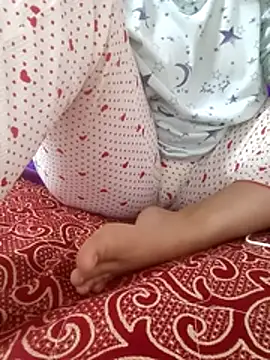 Bombamom online show from April 4, 2026, 5:19 pm