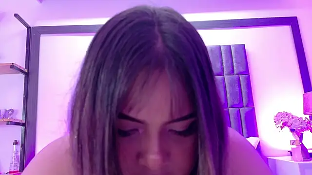 MeryStone online show from September 14, 2025, 12:44 am