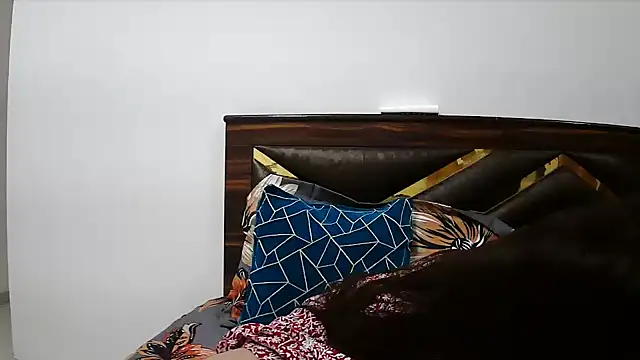 Snapshot of Gloie4u chatting on October 7, 2025, 4:24 am Gloie4u online show from October 7, 2025, 4:24 am