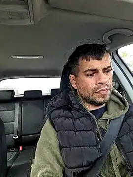 Snapshot of hornny1995 chatting on October 21, 2025, 10:14 am hornny1995 online show from October 21, 2025, 10:14 am