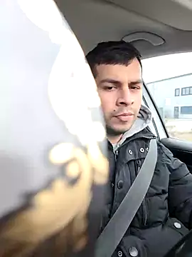 Snapshot of hornny1995 chatting on February 6, 2025, 10:04 am hornny1995 online show from February 6, 2025, 10:04 am