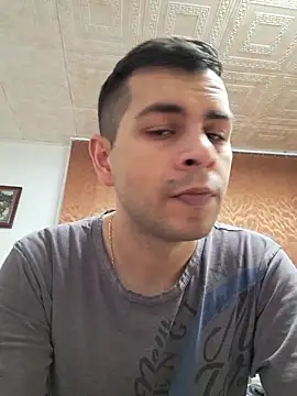 Snapshot of hornny1995 chatting on January 19, 2025, 3:53 pm hornny1995 online show from January 19, 2025, 3:53 pm