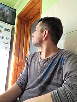 Snapshot of hornny1995 chatting on February 22, 2025, 7:56 am hornny1995 online show from February 22, 2025, 7:56 am