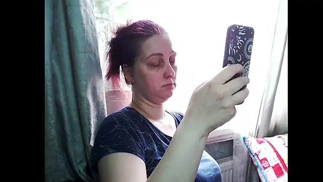 Snapshot of Sakura_Green chatting on May 3, 2026, 10:42 am Sakura Green online show from May 3, 2026, 10:42 am