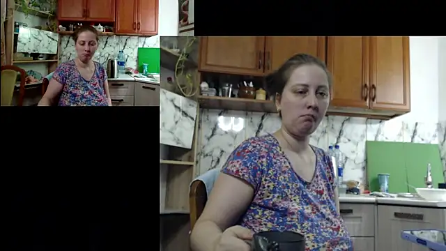 Sakura Green online show from November 22, 2025, 5:06 am