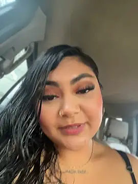 Juli Walker online show from April 16, 2026, 1:23 pm