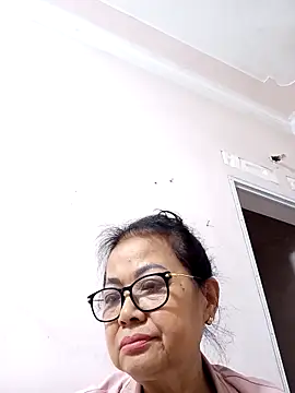 Hotestlove online show from March 15, 2026, 12:39 am