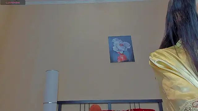 Snapshot of yourastral chatting on December 8, 2024, 6:22 am yourastral online show from December 8, 2024, 6:22 am