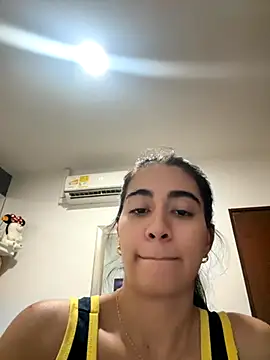 ZarahEvans online show from October 31, 2025, 8:49 pm