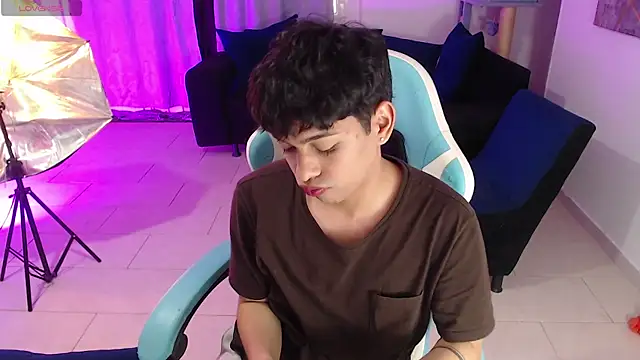 Franco Rizzo  online show from January 15, 2026, 8:23 pm