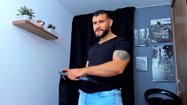 AndrewDiaz online show from October 30, 2025, 4:33 am