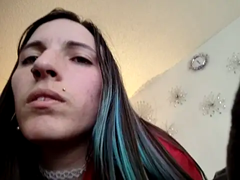 SmokeShow686 online show from April 28, 2026, 7:40 pm