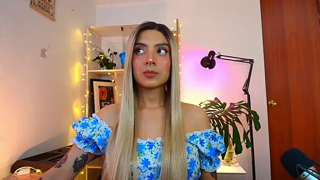 Yeriawaddell  online show from January 31, 2025, 12:28 am