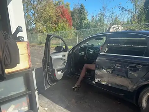 Brooke-lynn online show from October 12, 2025, 3:35 pm