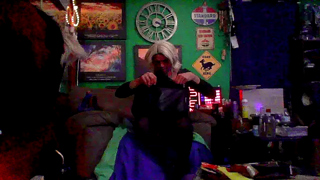 Brooke-lynn online show from February 12, 2025, 9:20 am